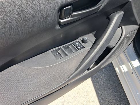 Used 2023 Toyota Corolla LE FWD image 13