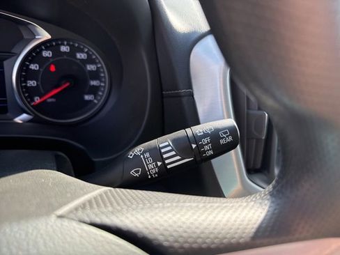 Used 2023 GMC Terrain SLE w/ Driver Convenience Package image 21