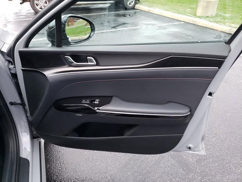 Used 2024 Kia K5 GT w/ GT1 Package image 18