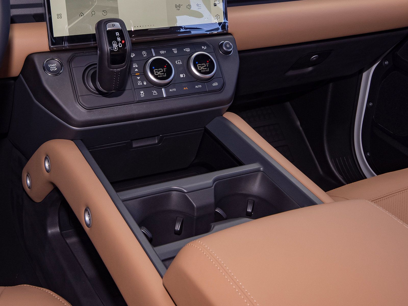 New 2026 Land Rover Defender 110 X-Dynamic SE AWD/4WD image 26