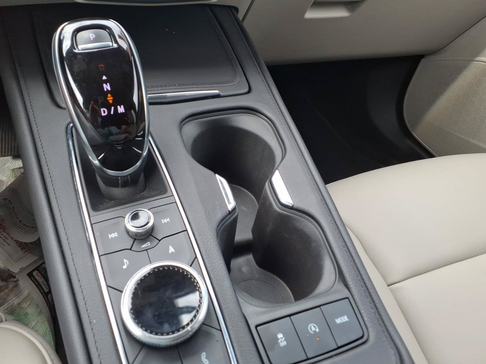 Used 2023 Cadillac XT4 Premium Luxury w/ Sun And Sound Package AWD/4WD image 12