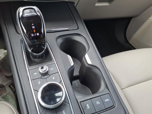 Used 2023 Cadillac XT4 Premium Luxury w/ Sun And Sound Package AWD/4WD image 12