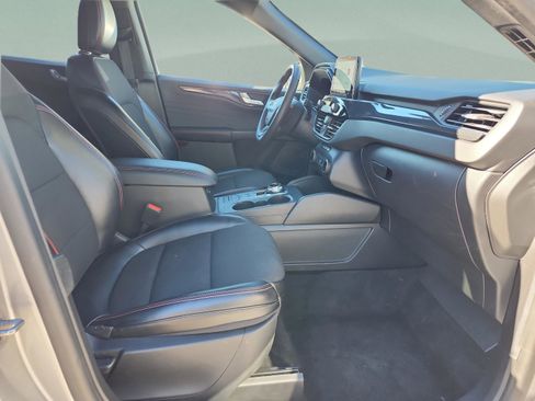 Used 2024 Ford Escape ST-Line image 22