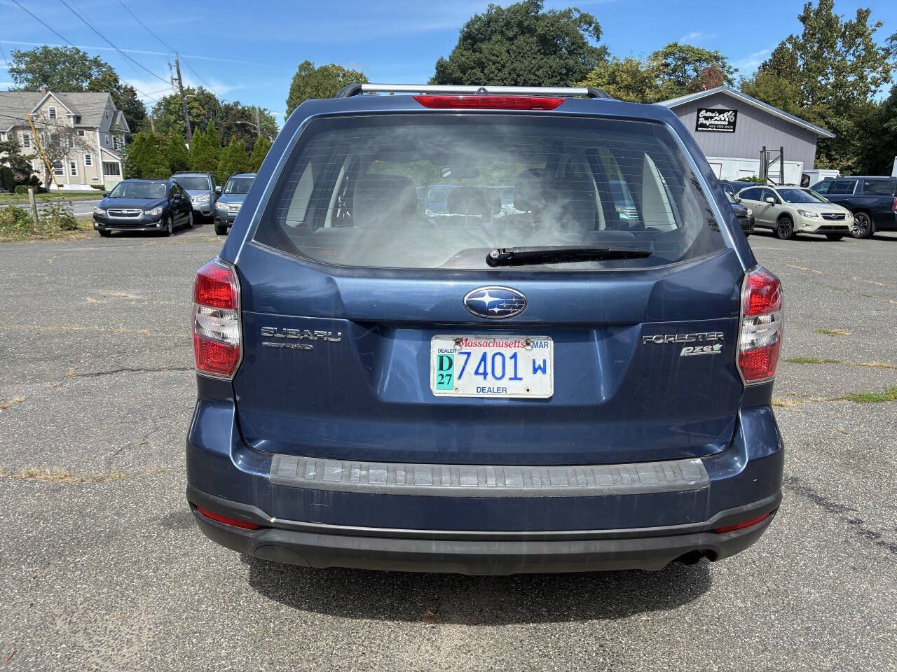 Used 2014 Subaru Forester 2.5i AWD/4WD image 4