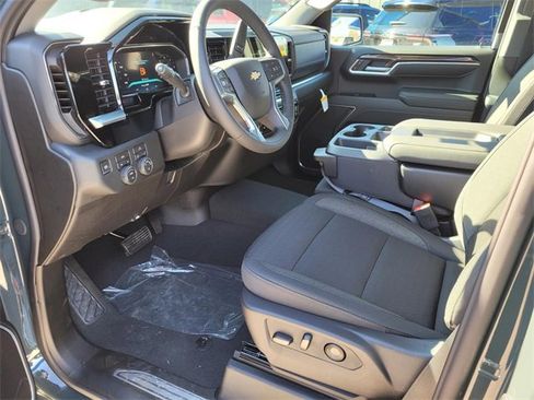 New 2026 Chevrolet Silverado 1500 LT w/ LPO, Dark Essentials Package image 9