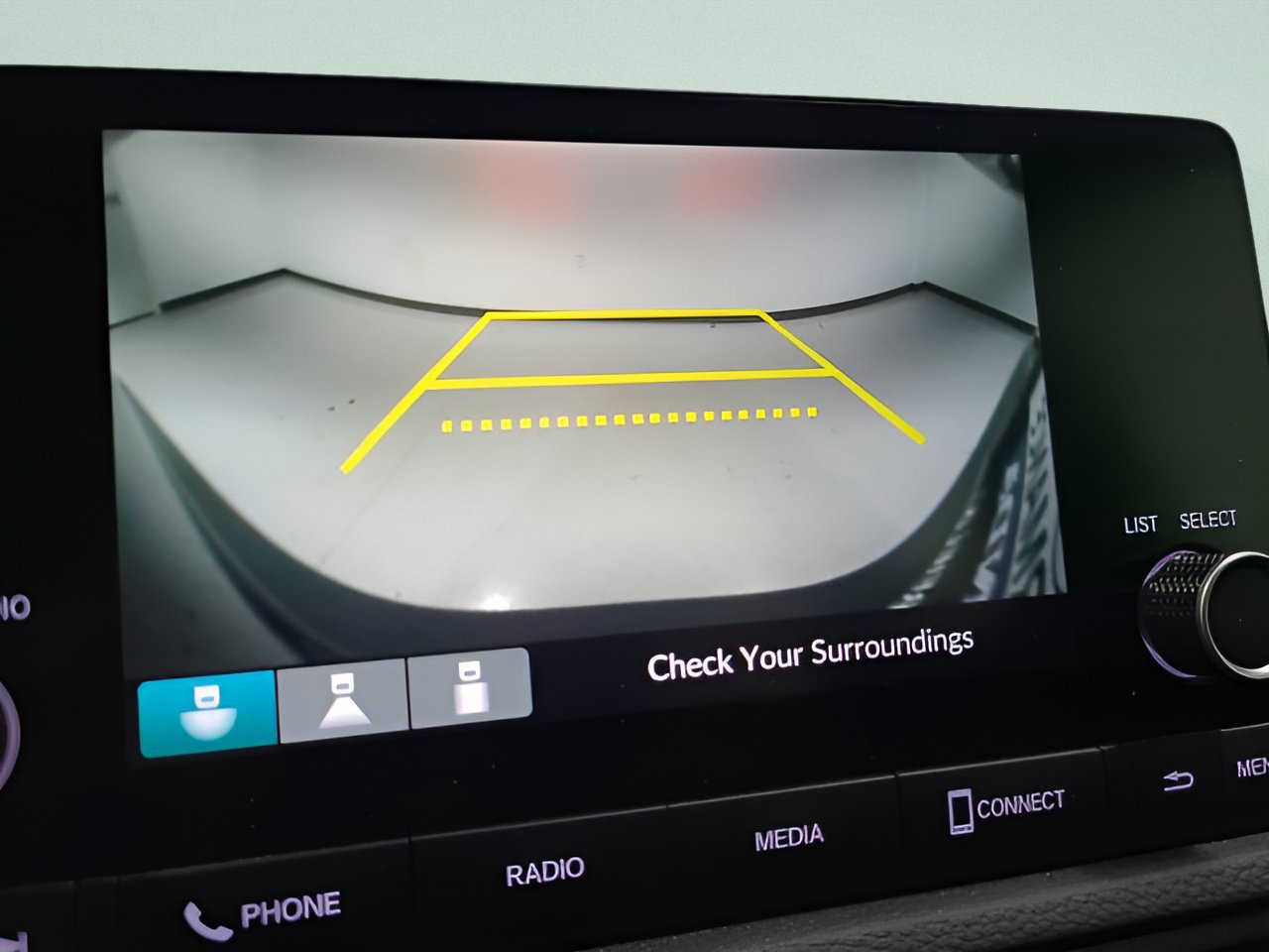 Used 2024 Honda CR-V LX image 29