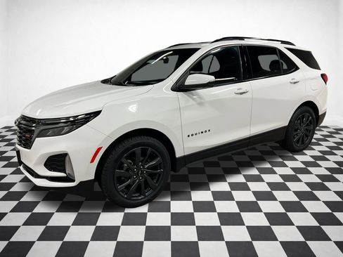 Certified 2022 Chevrolet Equinox RS w/ RS Leather Package image 5