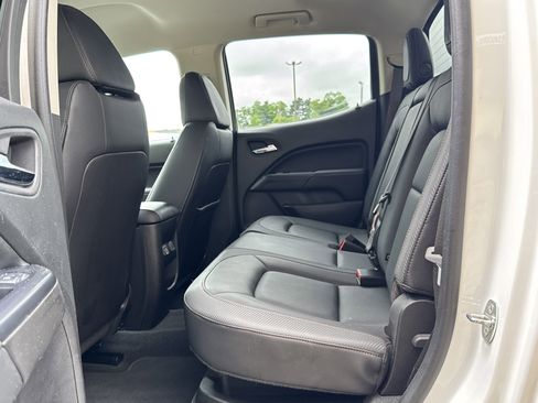 Used 2021 GMC Canyon AT4 image 11