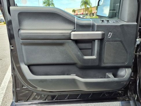 Used 2019 Ford F150 XLT w/ Equipment Group 302A Luxury image 23