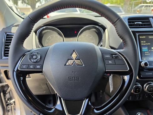 New 2026 Mitsubishi Outlander Sport LE AWD/4WD image 18