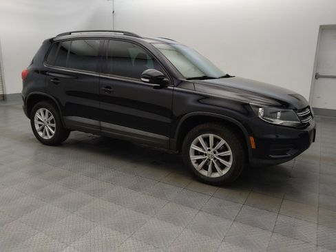 Used 2015 Volkswagen Tiguan SE FWD image 11