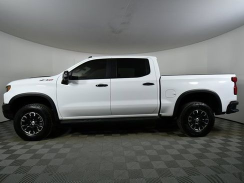 Used 2025 Chevrolet Silverado 1500 ZR2 w/ Technology Package image 16