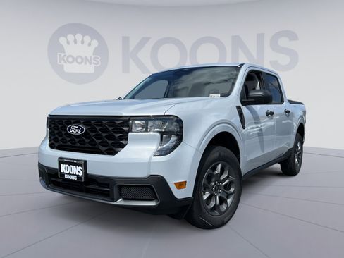 New 2026 Ford Maverick XLT AWD/4WD image 1