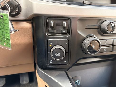 Used 2026 Ford F350 XLT image 24