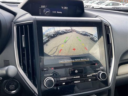 Used 2023 Subaru Forester Limited image 18