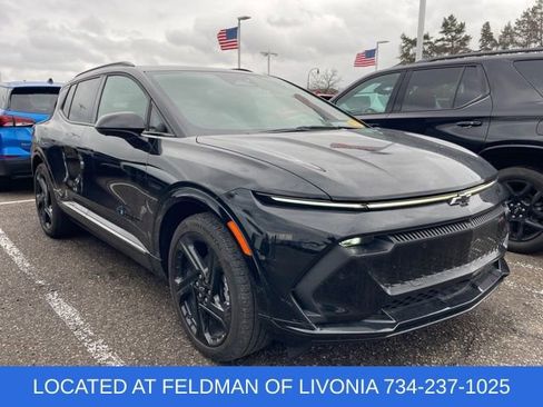 Used 2024 Chevrolet Equinox EV RS image 4