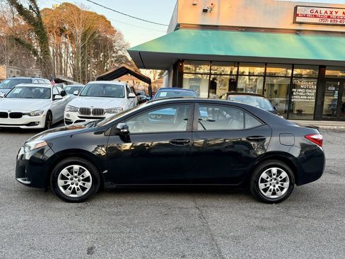 Used 2015 Toyota Corolla LE image 6