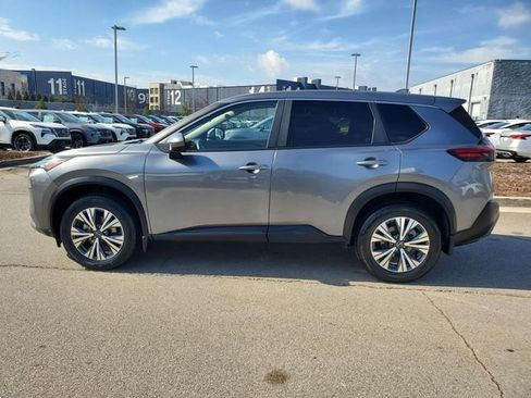 Certified 2023 Nissan Rogue SV image 7
