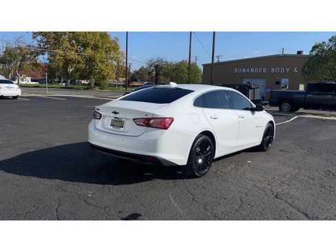 Used 2024 Chevrolet Malibu LT w/ Sport Edition image 2