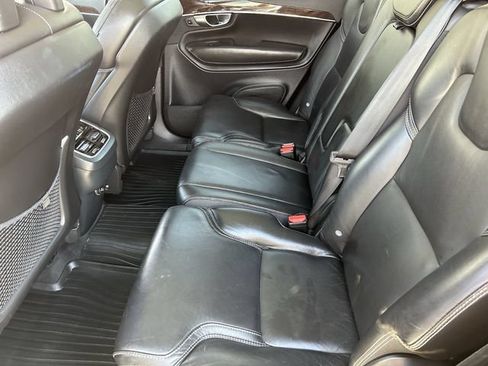 Used 2017 Volvo XC90 T6 Momentum w/ Vision Package AWD/4WD image 19