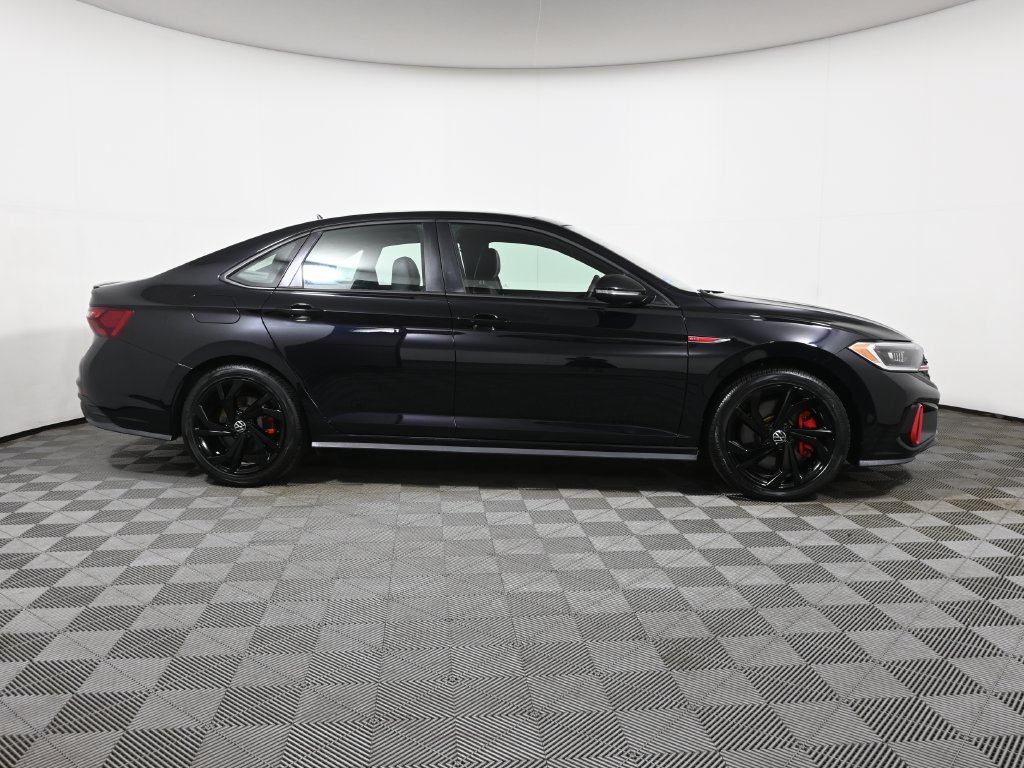 Used 2023 Volkswagen Jetta GLI Autobahn FWD image 8
