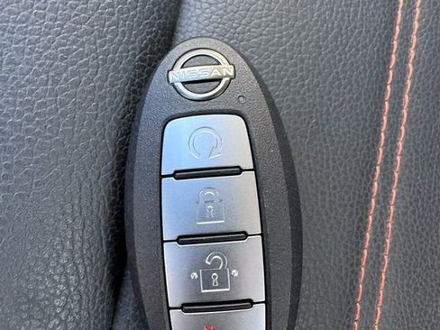 Used 2022 Nissan Kicks SR w/ Premium Package FWD image 47