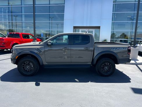 Used 2025 Ford Ranger Raptor AWD/4WD image 12