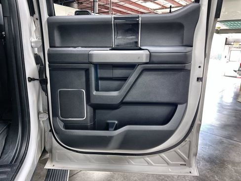 Used 2020 Ford F250 Platinum w/ FX4 Off-Road Package image 27