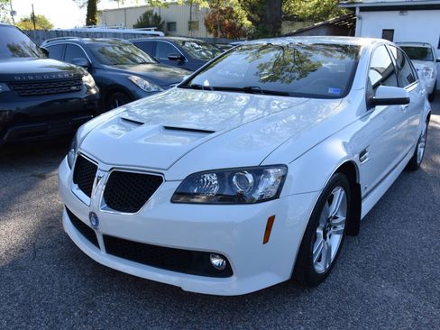 Used 2008 Pontiac G8 RWD image 9