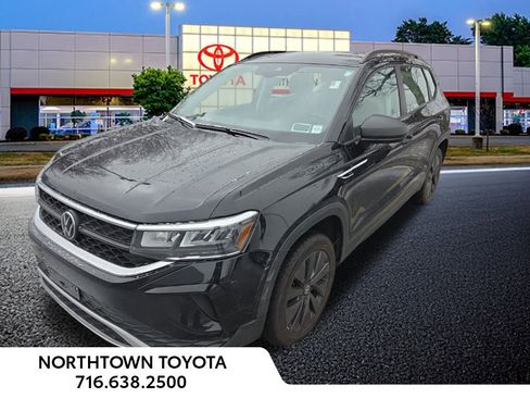 Used 2024 Volkswagen Taos S image 14