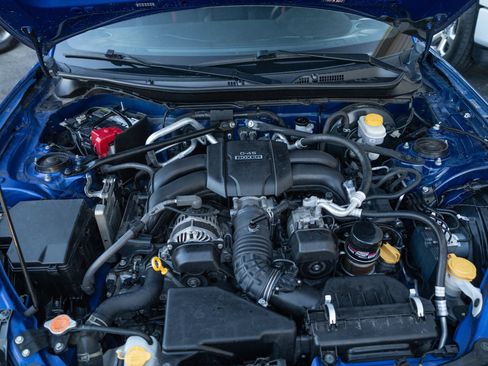 Used 2022 Subaru BRZ Limited RWD image 8