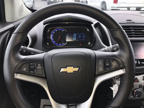Used 2016 Chevrolet Trax LT w/ LT Convenience Package image 14