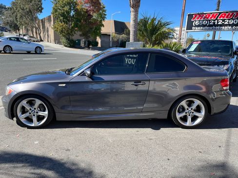 Used 2008 BMW 135i Coupe image 4