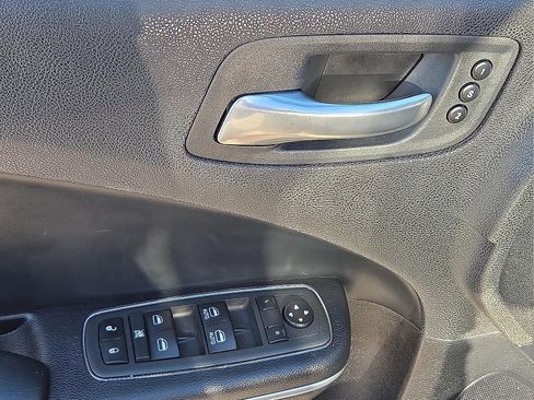 Used 2021 Dodge Charger SXT w/ Leather Interior Group image 13