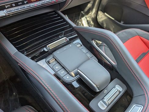 Used 2024 Mercedes-Benz GLE 63 AMG S image 21
