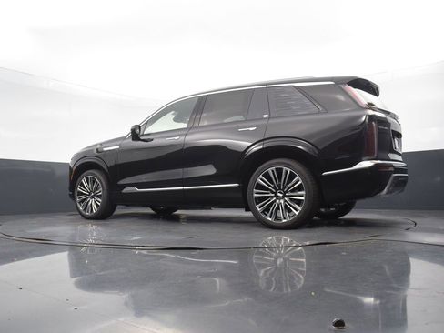 New 2026 Cadillac Vistiq Premium Luxury w/ LPO, Floor Liner Package image 54