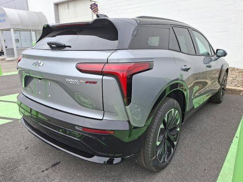 New 2025 Chevrolet Blazer EV RS image 4
