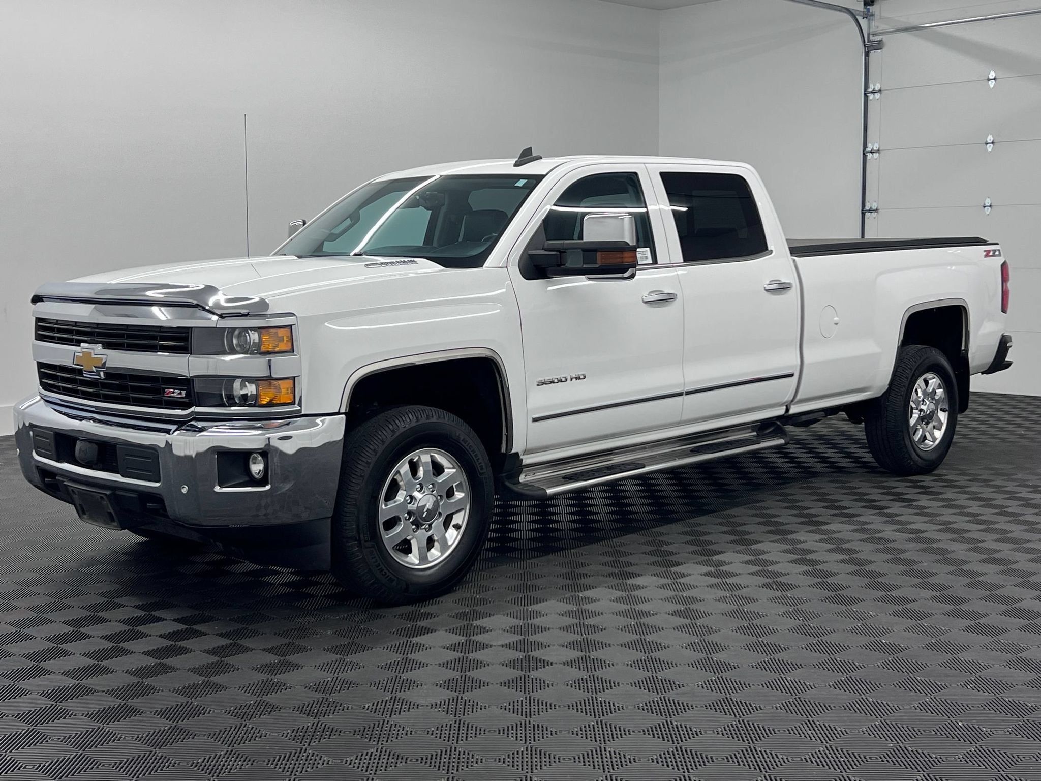 Used 2015 Chevrolet Silverado 3500 LTZ w/ Duramax Plus Package AWD/4WD image 1