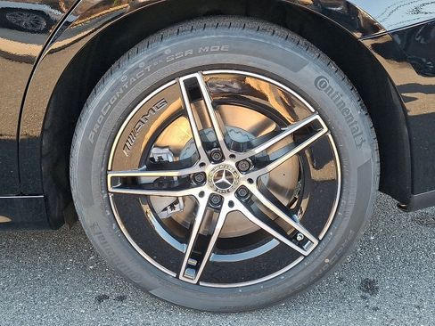 New 2026 Mercedes-Benz E 450 4MATIC Sedan image 5