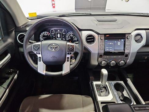 Used 2018 Toyota Tundra SR5 w/ SR5 Upgrade Package RWD image 14