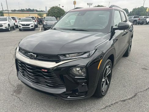 Used 2022 Chevrolet TrailBlazer RS FWD image 6