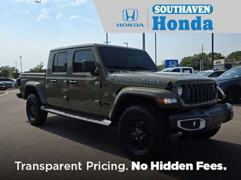 Used 2025 Jeep Gladiator Sport AWD/4WD image 1