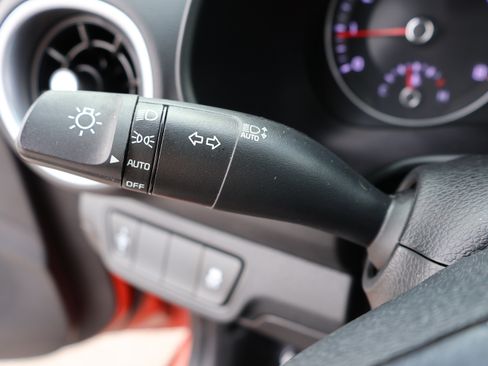 Used 2023 Kia Forte LXS FWD image 32