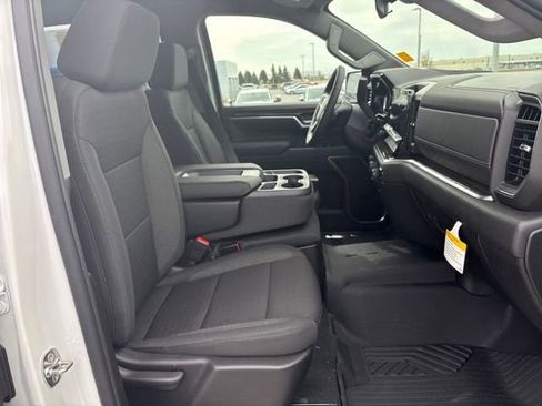 New 2026 Chevrolet Silverado 1500 LT w/ Z71 Off-Road Package image 23