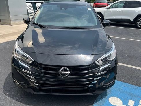 Used 2023 Nissan Versa SV w/ Trunk Package FWD image 3