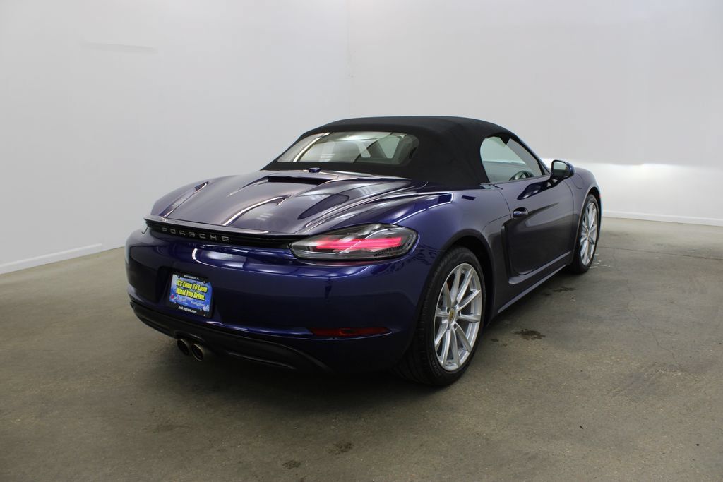 Certified 2022 Porsche 718 Boxster S RWD image 7
