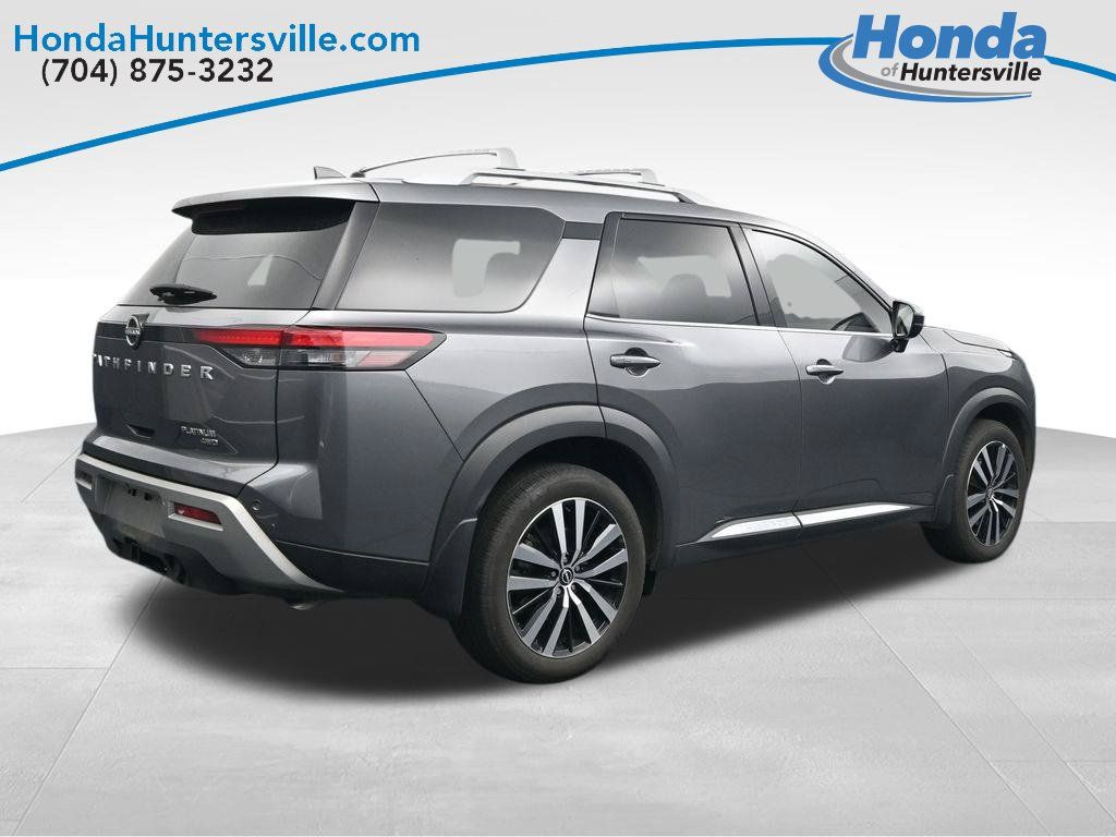 Used 2025 Nissan Pathfinder Platinum AWD/4WD image 3