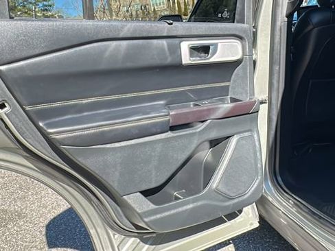 Certified 2020 Ford Explorer ST w/ Premium Technology Package image 20