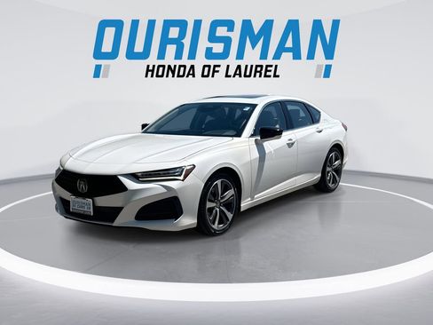 Used 2024 Acura TLX w/ Technology Package FWD image 4