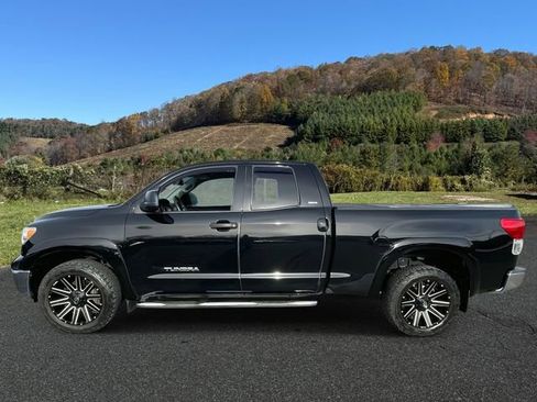 Used 2012 Toyota Tundra SR5 image 4